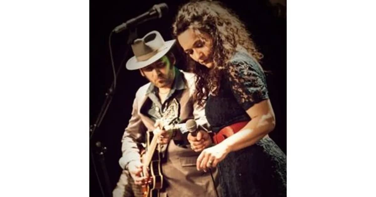 Meena Cryle und & Chris Fillmore Band
