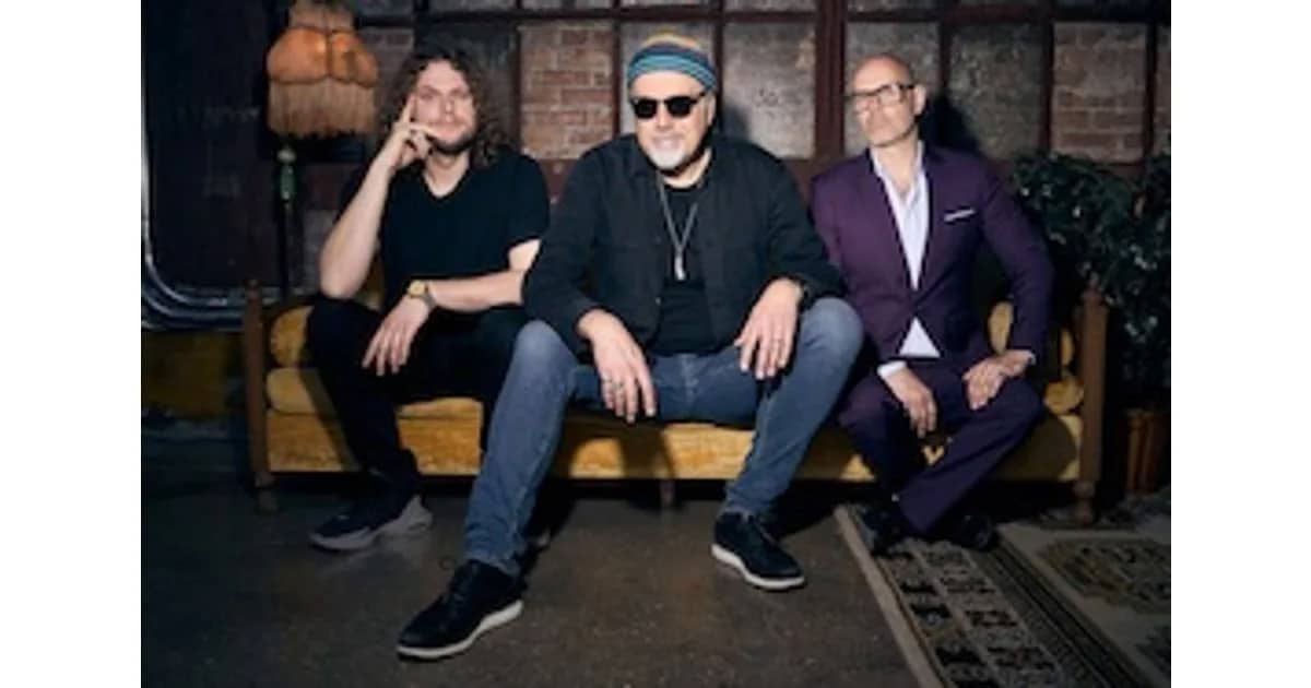 Greg Koch And The Koch-Marshall Trio