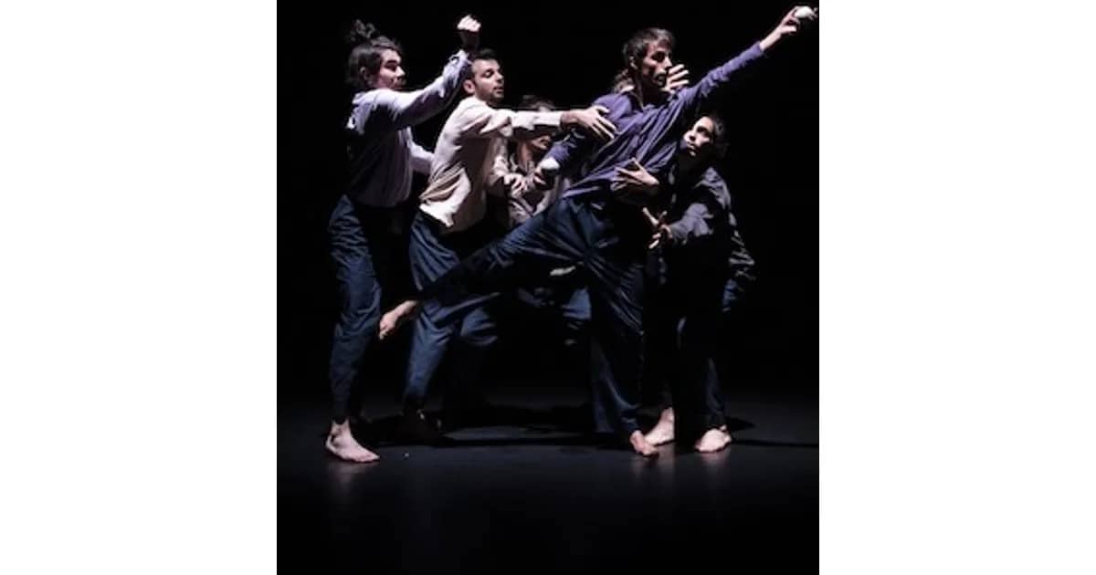 Tanz / Performance / Neuer Zirkus - Fractures - Frakturen