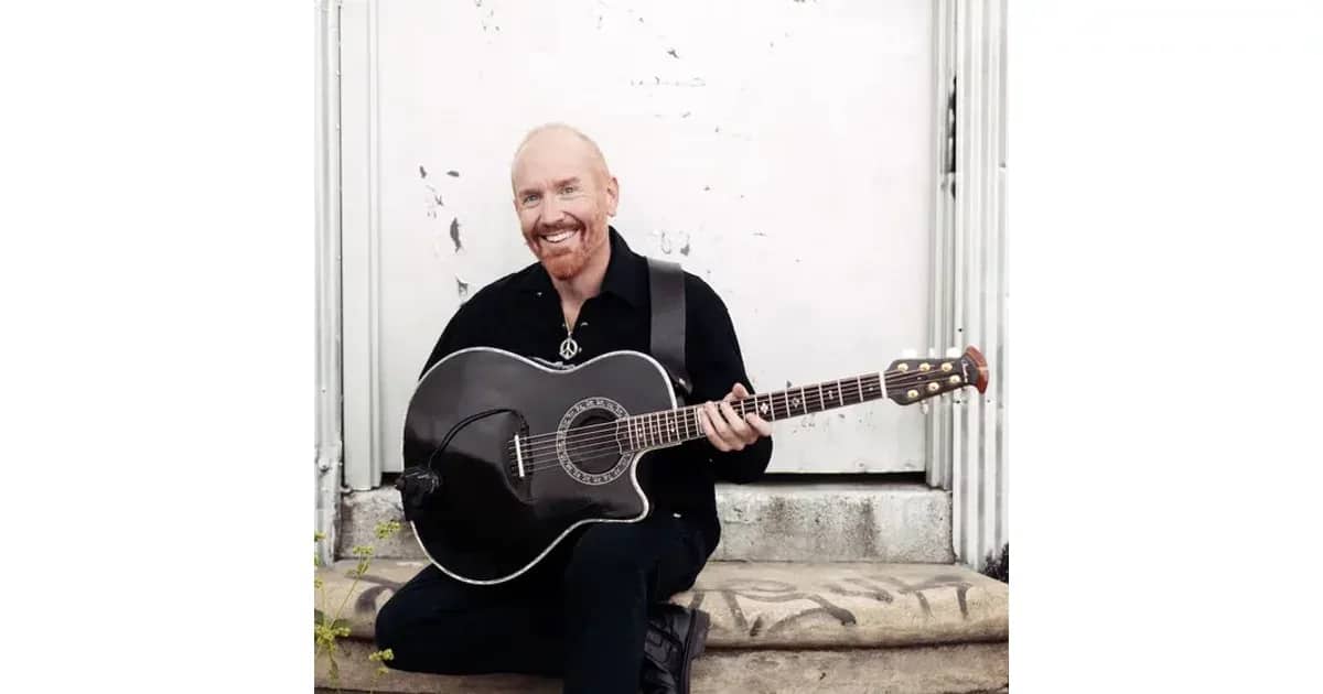 MIKE MASSÉ - „Epic Acoustic Classic Rock in Concert“ - Tour