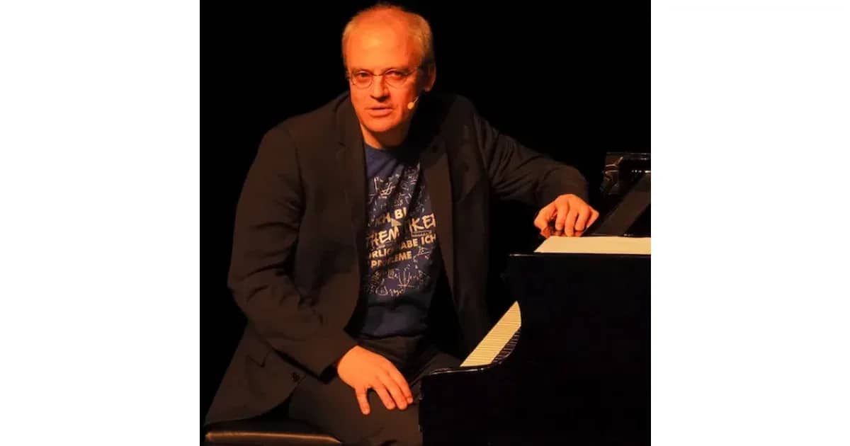 Prof. Timm Sigg - Der Professor und das liebe Pi - KAMMGARN + SWK X SCIENCE