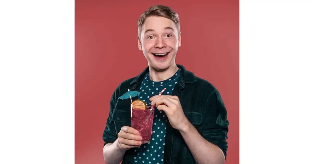 TILL FRÖMMEL - TOYBOY (Vorpremiere) - Impro-Comedy & Magie live!