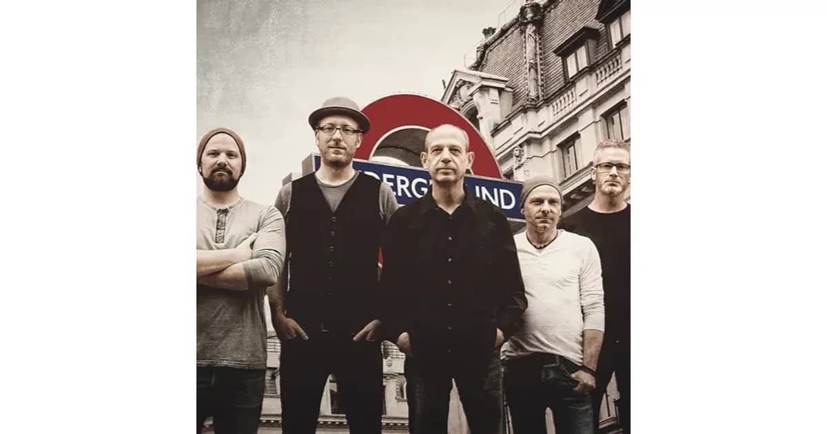 Brothers In Arms - The Authentic Dire Straits Experience