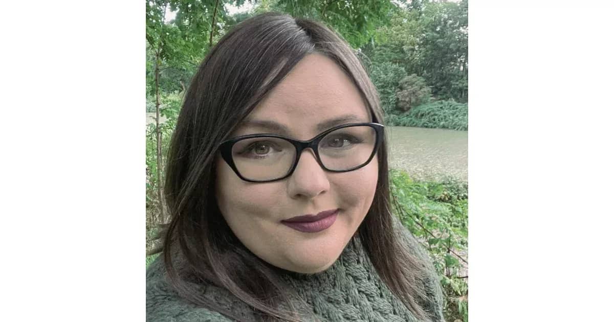 Lesungen - Tainted Vows - Der Abschluss der Gods of New Olympia Dilogie mit Emily Bähr