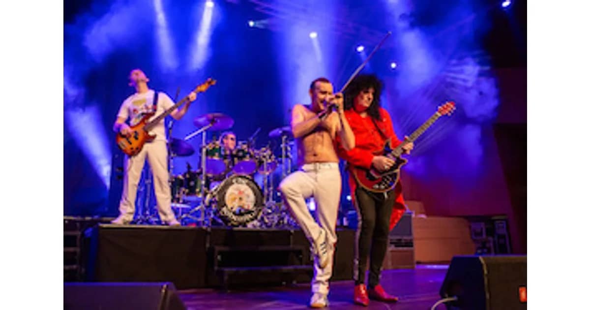 A NIGHT OF QUEEN - Best Of Queen