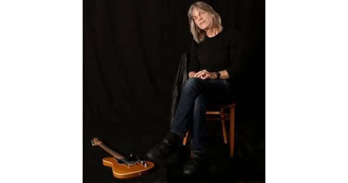 MIKE STERN BAND - Featuring: Dennis Chambers, Leni Stern, Chris Minh Doky & Bob Franceschini