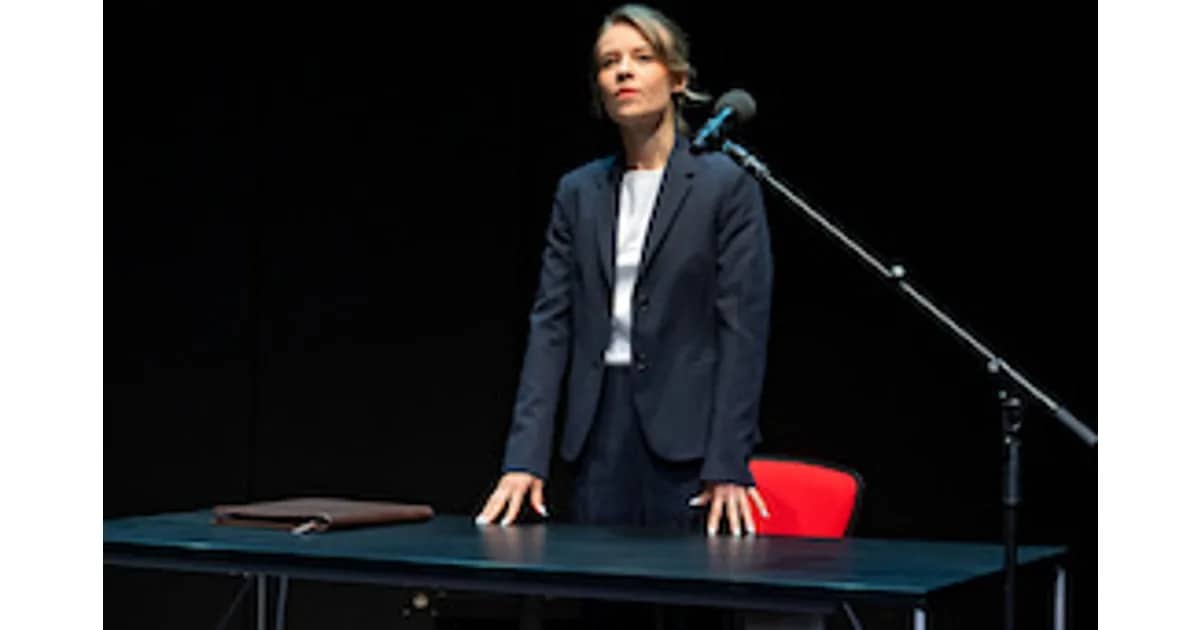 Schauspiel - Prima Facie