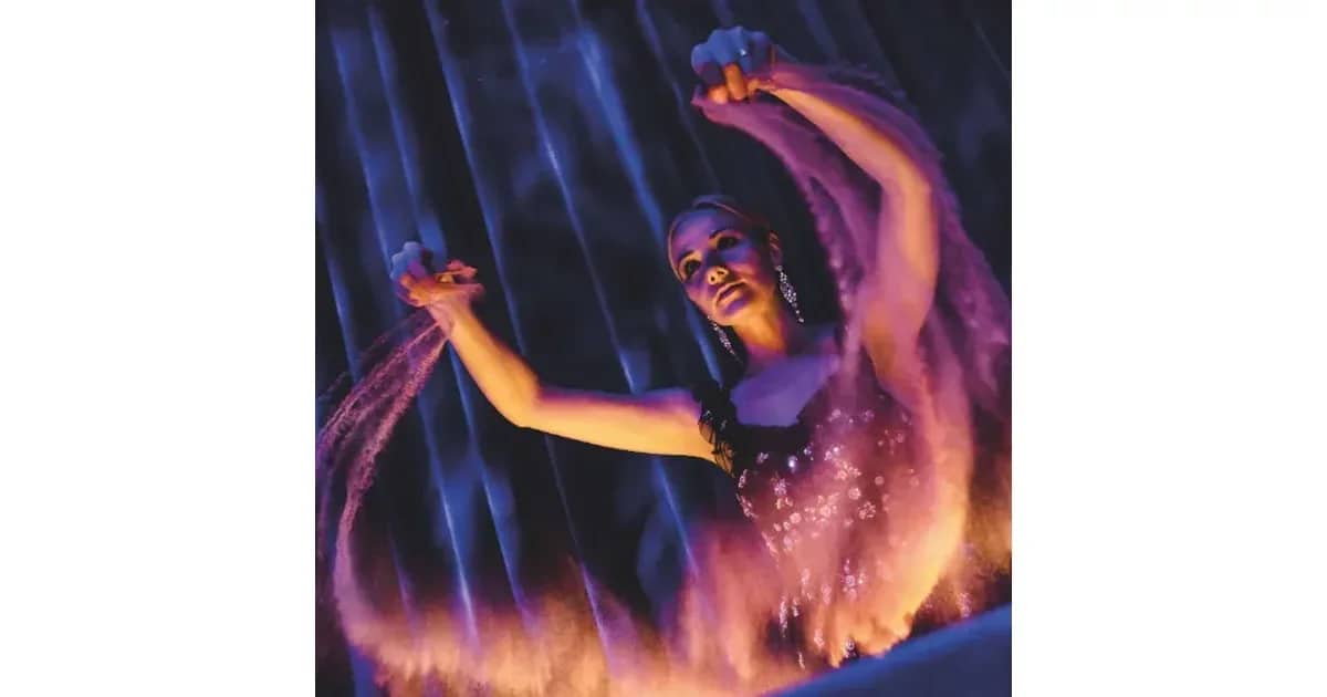 Sandtheater On Tour - Aschenbrödel und die drei Haselnüsse