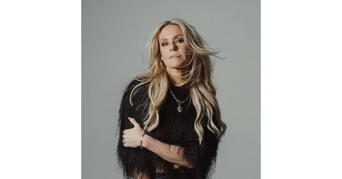 Laura Evans (UK) - Modern Blues and Roots Rock
