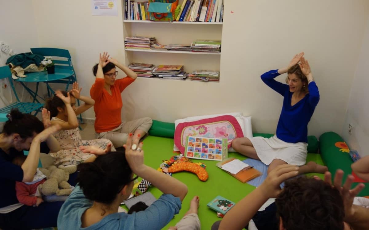 Ateliers SIGNES AVEC BÉBÉ: Parents-Enfant 0-3 ans event image