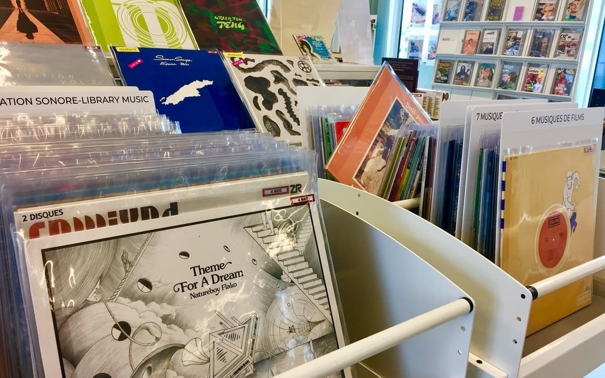 DISCOMARCHÉ : Brocante vinyles & DJ sets event image