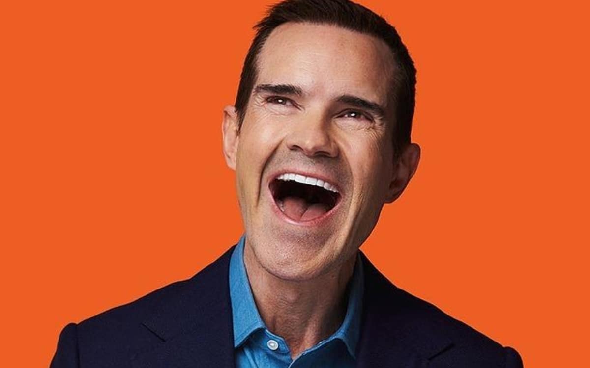 Jimmy Carr à la Salle Pleyel : L’humour noir britannique s’empare de Paris avec « Laughs Funny » event image