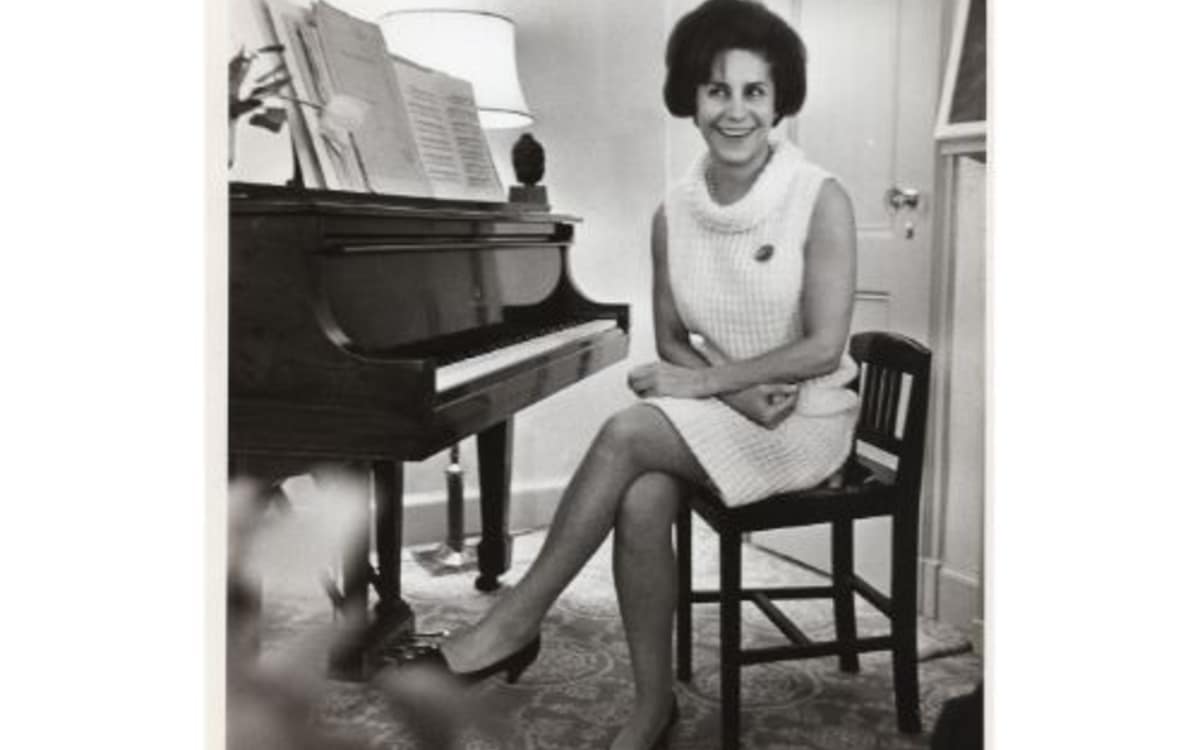 Avec une légère intimité : Madeleine Malraux, pianiste event image