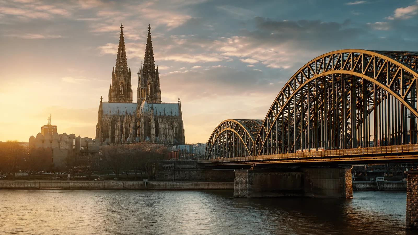 Cinematic travel view of cologne, destination guide