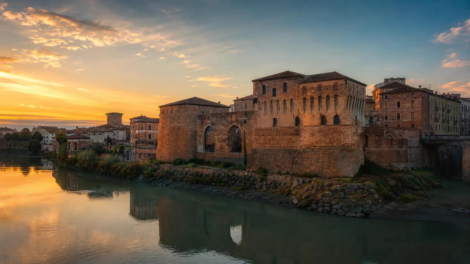 Cinematic travel view of alessandria, destination guide