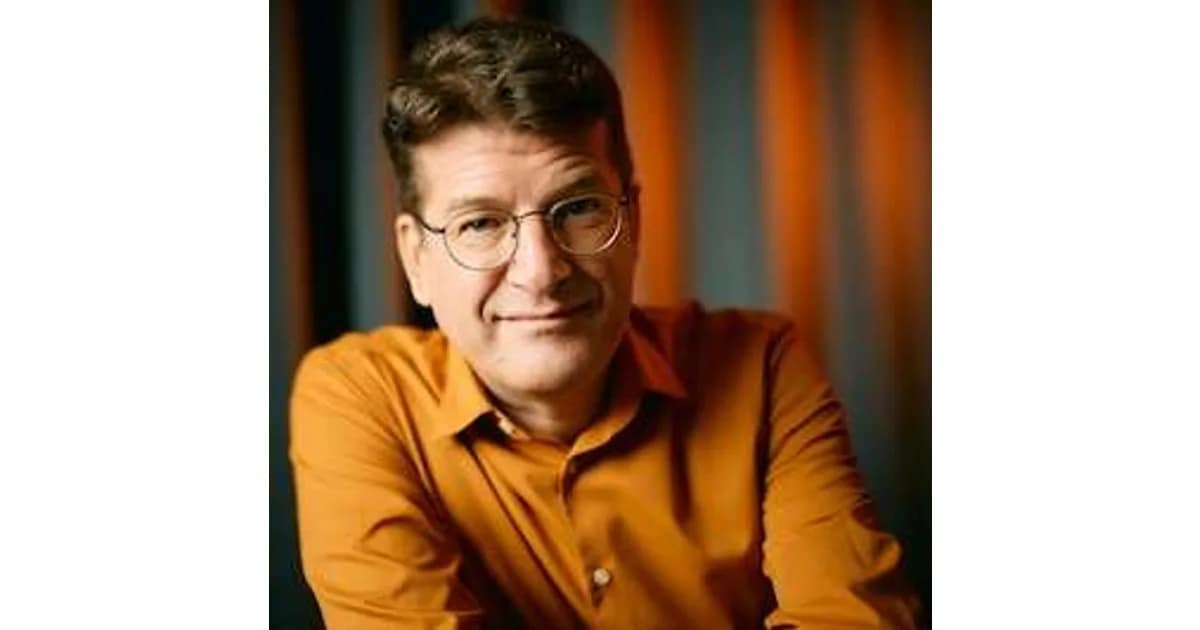 Nils Heinrich - "Brückentage in Übergangsjacke" event image