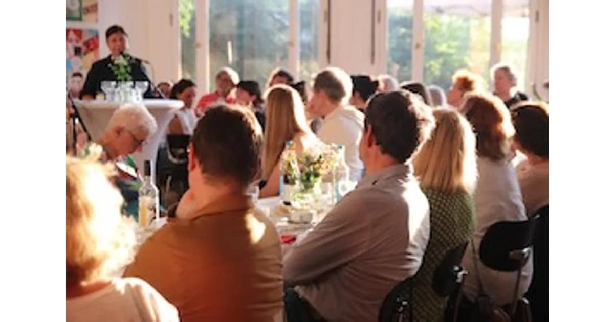 Food for Thoughts – Das Hausgäste-Bankett - Food for Thoughts – Das Hausgäste-Bankett im August event image