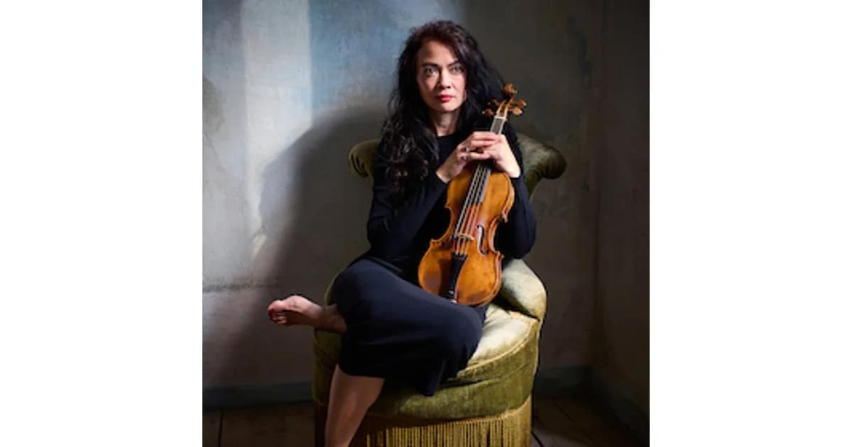 STRADIVARI VS. GUARNERI event image
