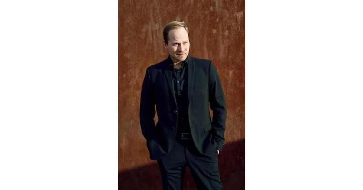 Literatur im Prediger - Poetry Slam mit Johannes Elster event image