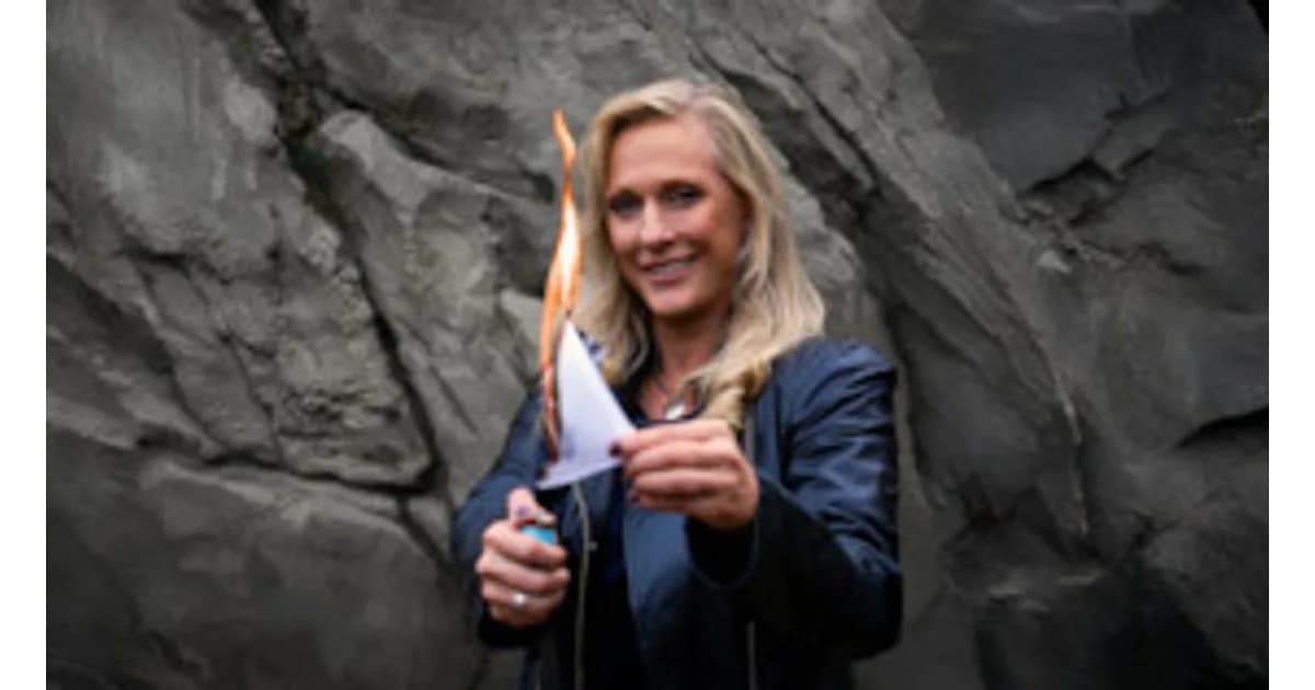 Dr. Cordelia Schott - REZEPTFREI - Was Ärzte keinem sagen. event image