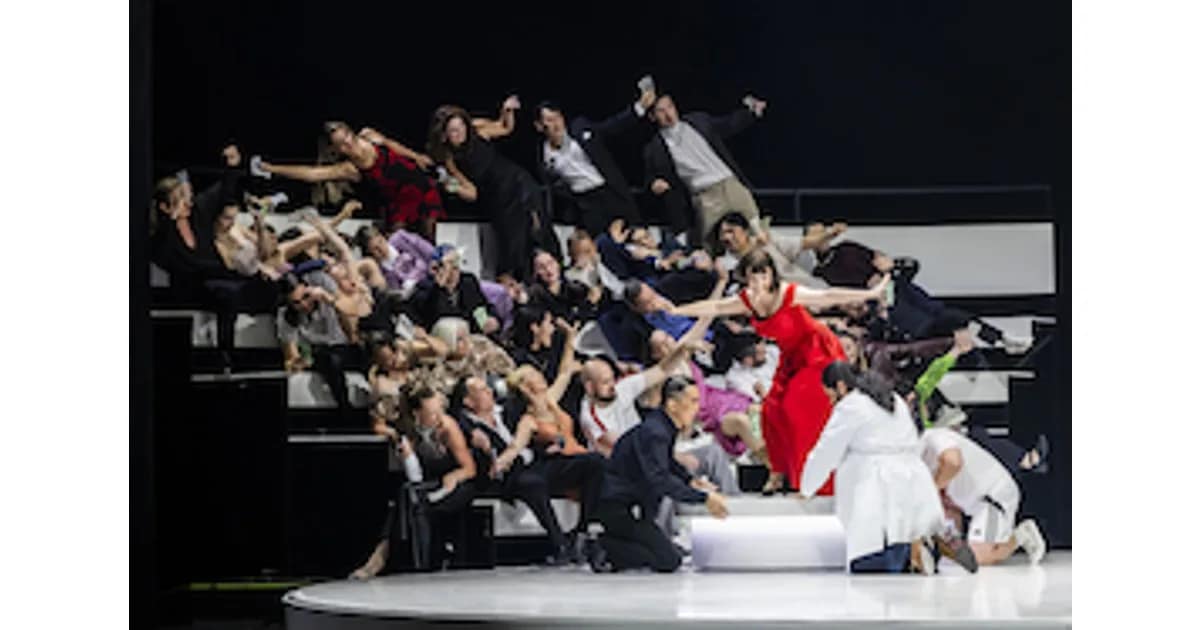 La Traviata - Oper von Giuseppe Verdi Libretto von Francesco Maria Piave event image