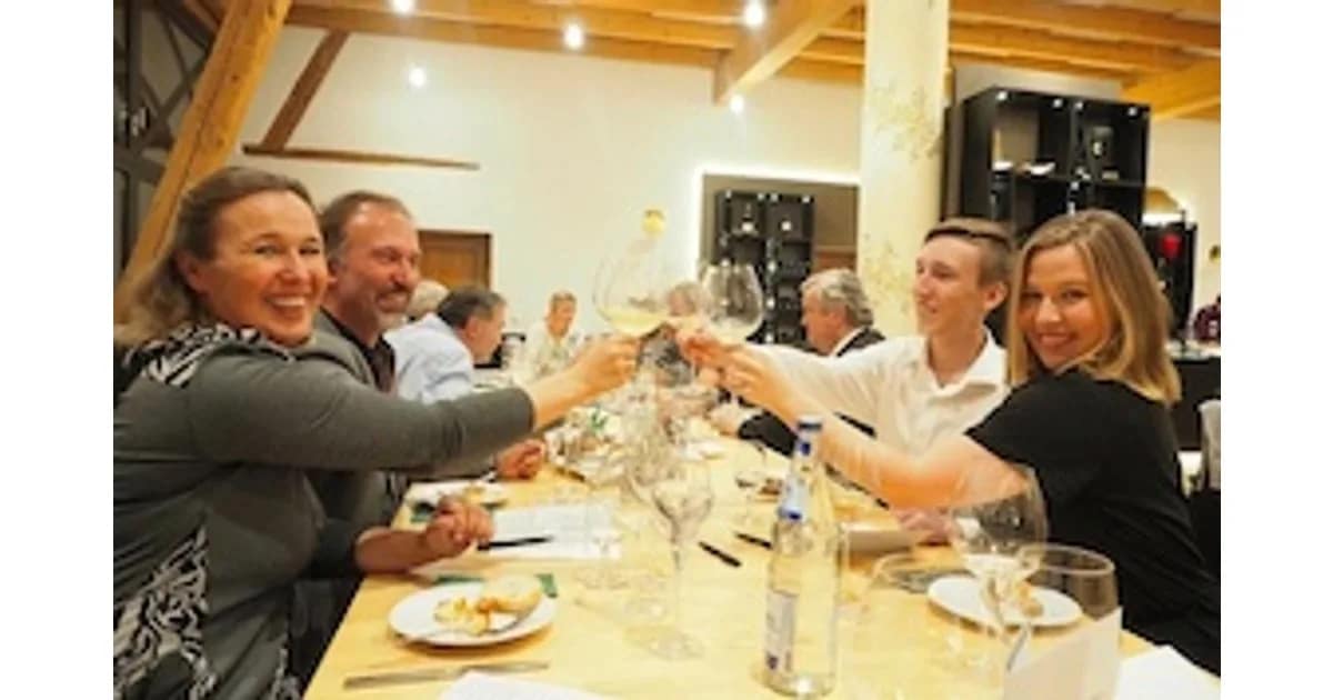 Exklusiver kulinarischer Weinabend im Weingut Fritz Waßmer event image