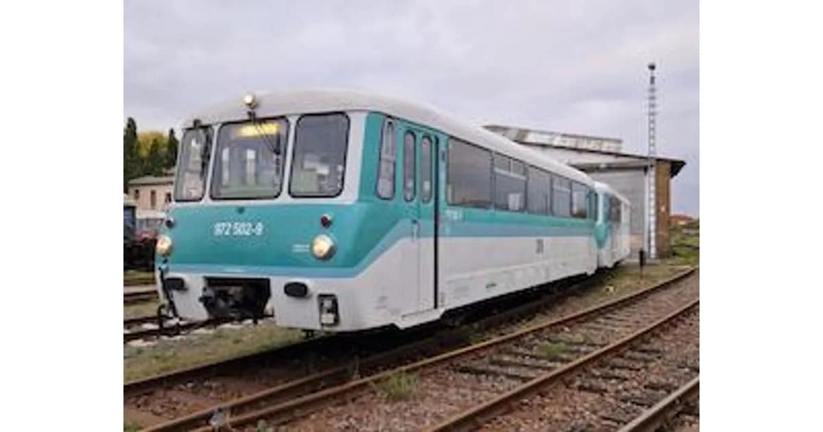 Berlin & das Umland erleben - im „Ferkeltaxi“ - Im historischen Schienenbus unterwegs event image
