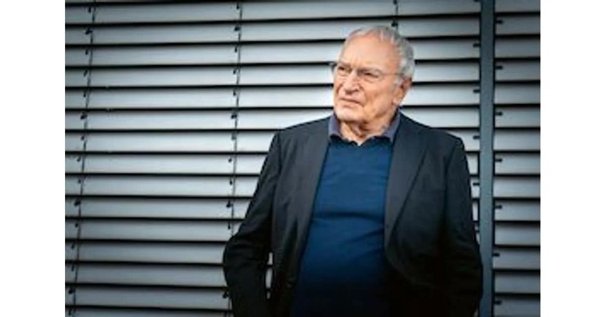 LesArt - 30. Literaturtage Schwabach - Uwe Timm: "Der Mann auf dem Hochrad" event image