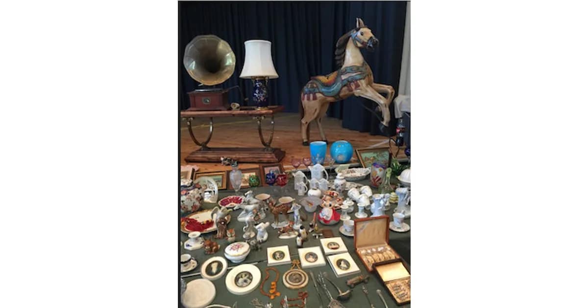 Antikmarkt - umfassendes Angebot an exklusiven Waren event image