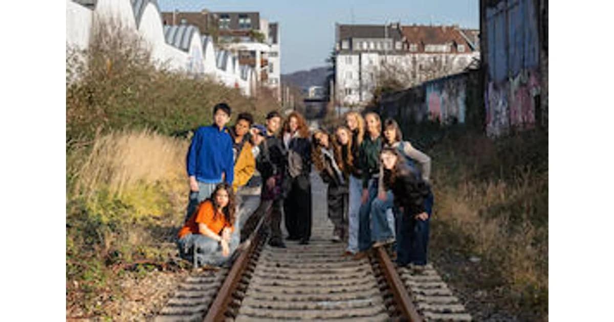 Jugendkompanie tanzhaus nrw - "Tracks" event image