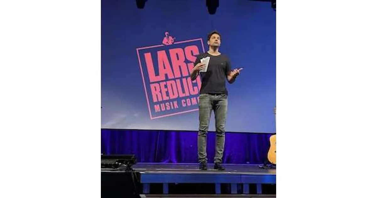 Comedy und Kabarett - "Unaufhaltsam unterhaltsam" - Lars Redlich event image