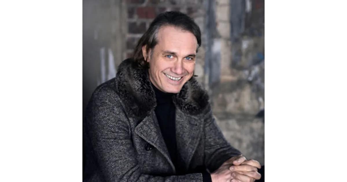 Ralf Bauer im Capitol - ,,Das Lächeln am Fuße der Leiter'' event image