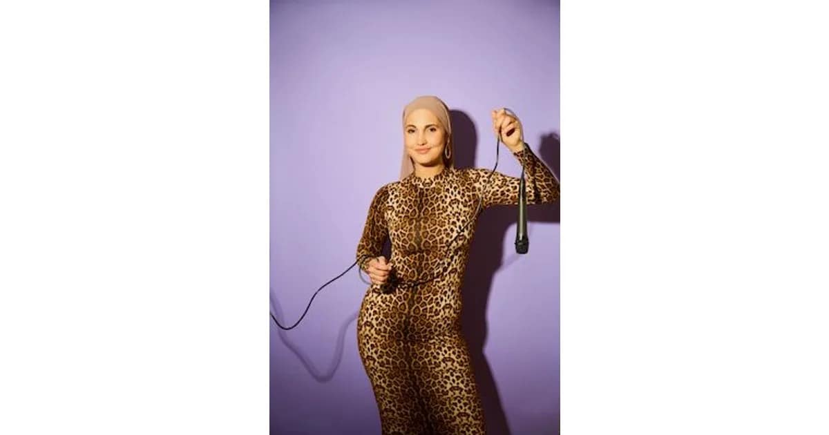 Saison 2-2026 - Anissa Loucif: Mach nicht so auf teuer event image