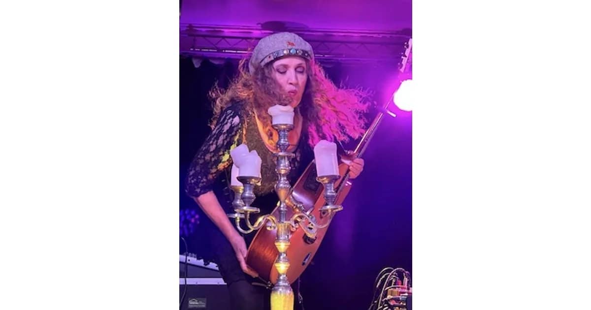 Anne Haigis - Rauchzart - Tour 2027 - Live im Burgrestaurant - Löwensteiner Bau event image