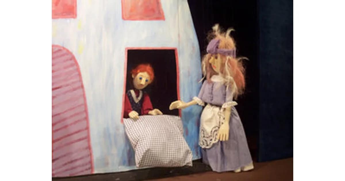 Frau Holle event image