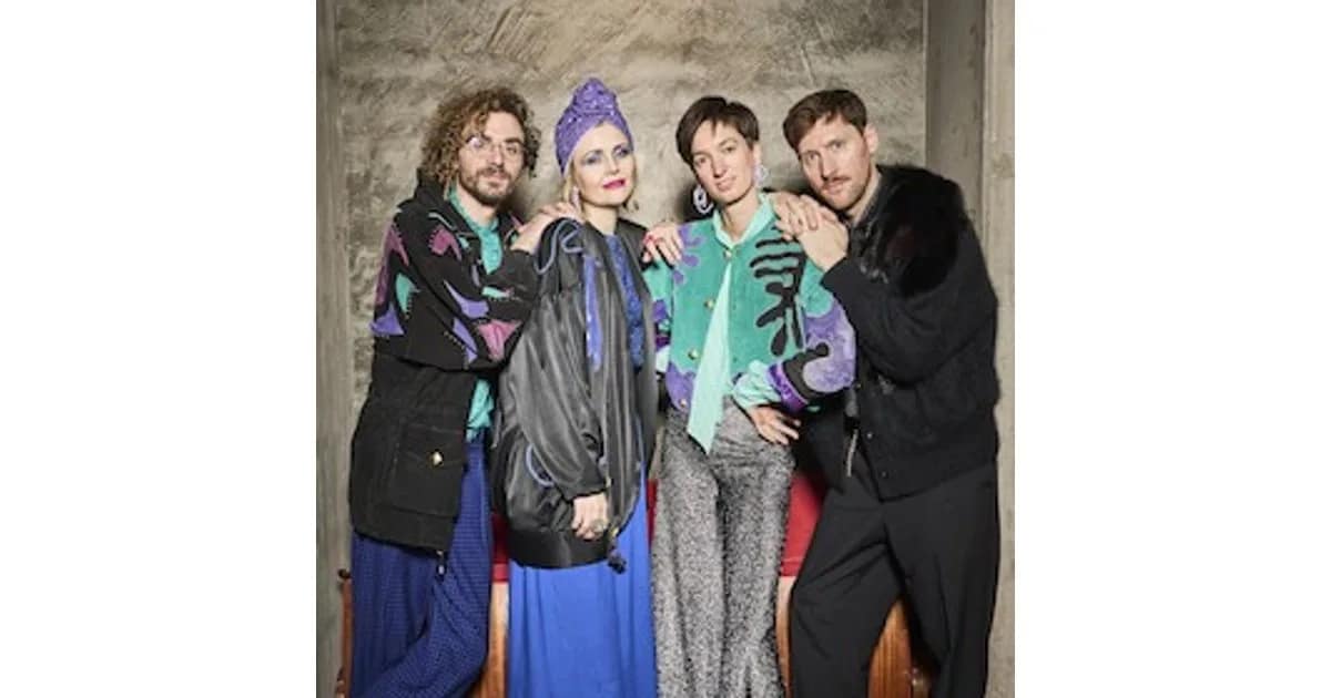 Die Nowak und die Leute aus der Raucherpause - Der Rest meines Lebens event image
