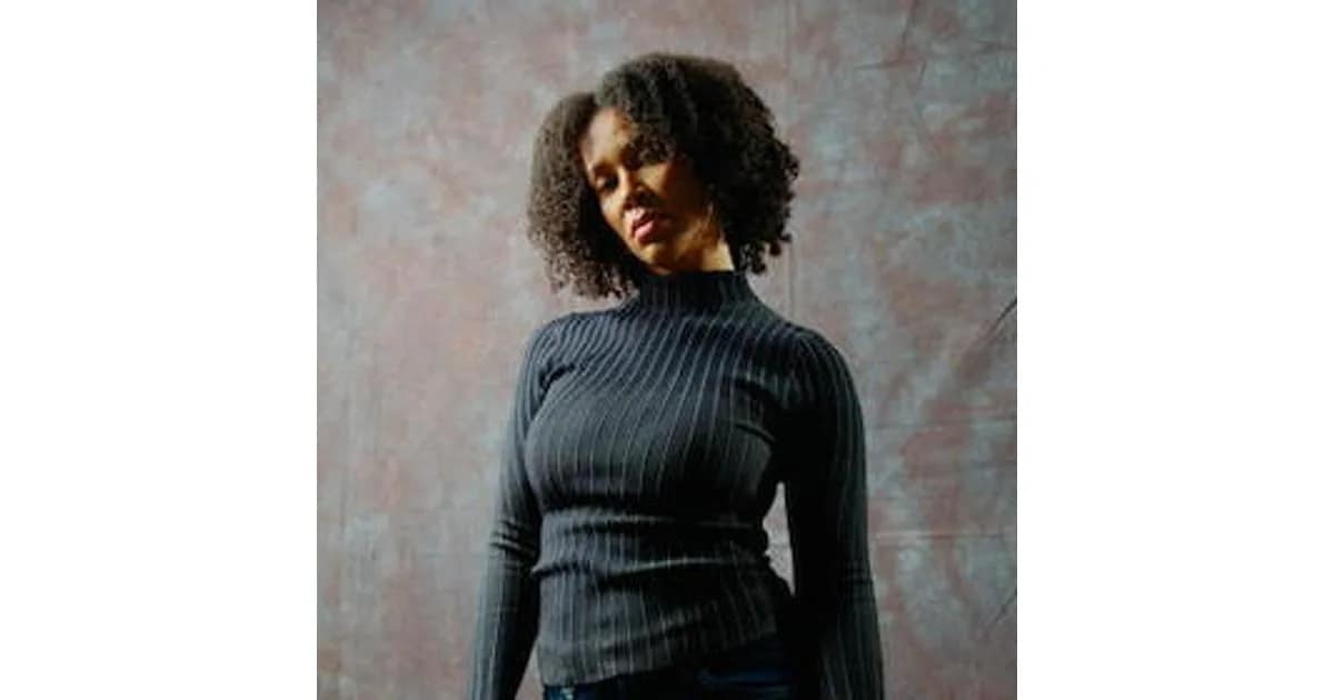 LUNA SIMAO - Zwischen zwei Welten Club Tour 2027 event image