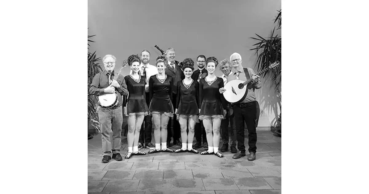 Irish Folk Night - 40-jähriges Jubiläum der Matching Ties mit Craobh Rua & Rosena Horan event image