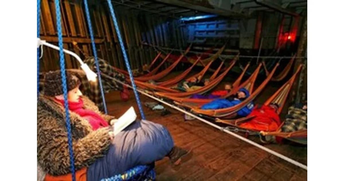 Hängemattenlesung - Eiskalte Lesung für coole Kids event image