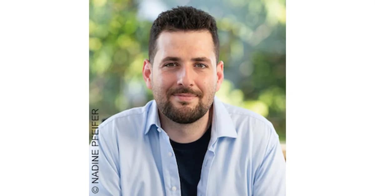 Autor im Gespräch - Ryyan Alshebl - 'Flucht nach vorn' event image