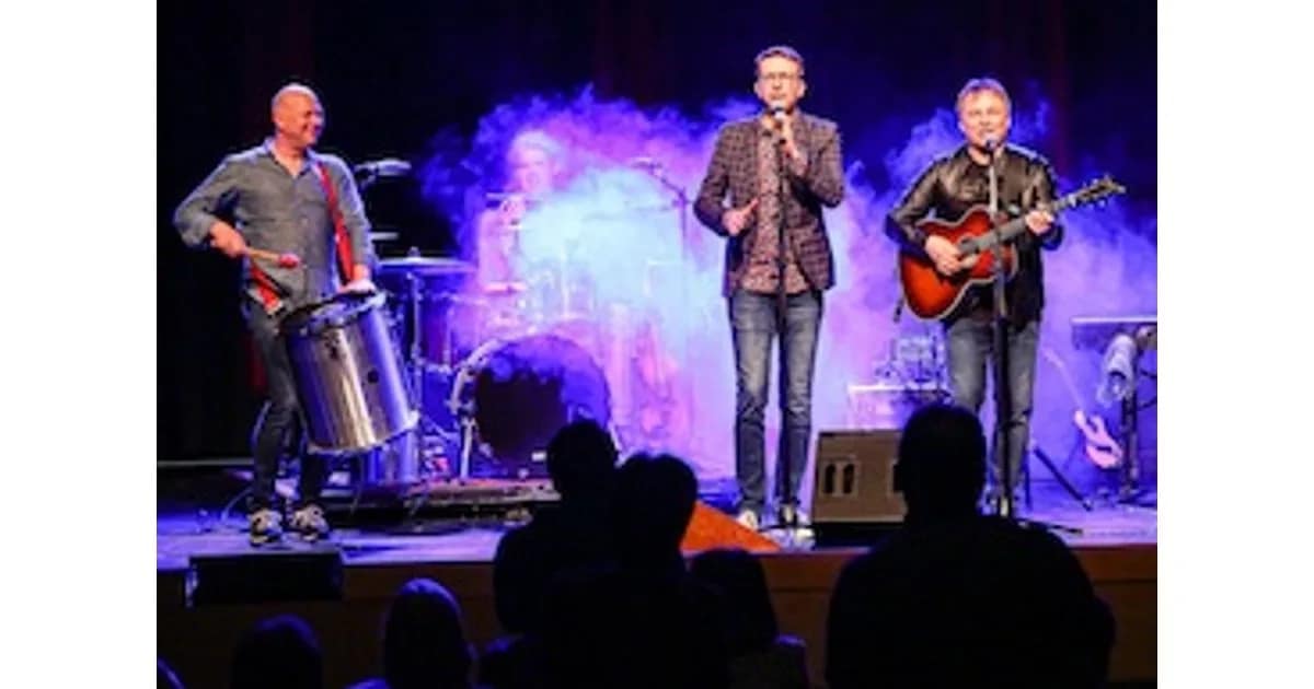 SIMON & GARFUNKEL REVIVAL BAND - Die größten Hits des Kult-Duos! event image