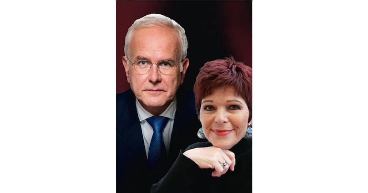 Harald Schmidt & Bernadette Schoog - Ein Talk-Abend der besonderen Art event image