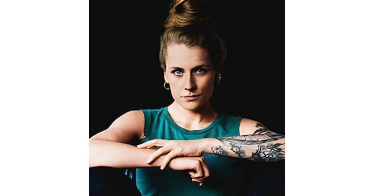 Laura Braun - Vom Weg ab event image