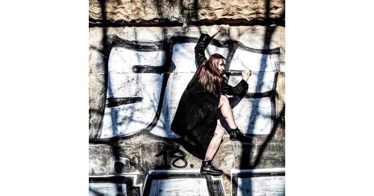 Her(t)z & Töne - Aber ich höre nicht auf, Solange ich kriechen kann! event image
