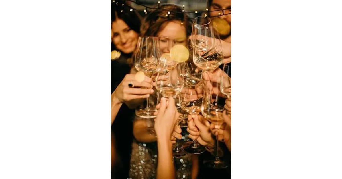Frauentagsparty 2027 - Women only event image