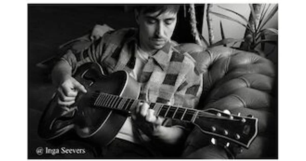 Dominic van Deyk - Ein Folk-/Indie-/Pop Songwriter aus Hamburg event image