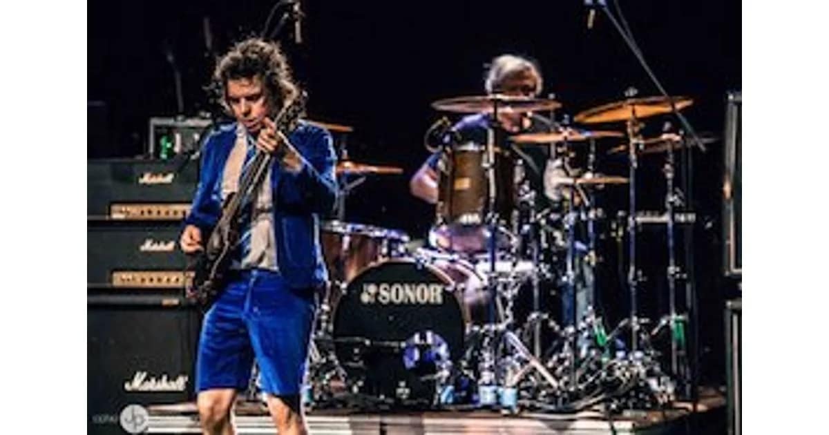 AC/DC MASTER-BAND NICK YOUNG - TOUR 26 event image