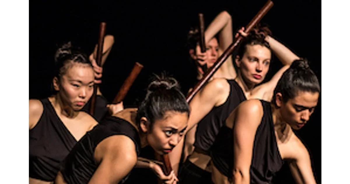Tanz / Performance / Neuer Zirkus - Eclipse event image