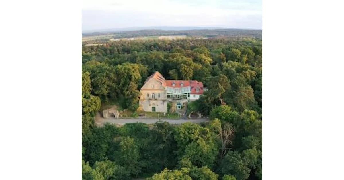 Führung durch das Jagdschloss inkl. Riesenweinfass event image