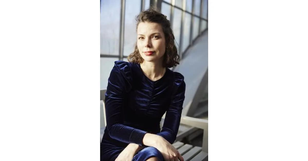 Laura Kind - »Untiefe« event image